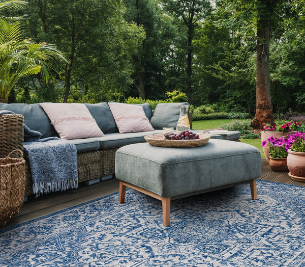 Safavieh Courtyard Exquisite Area Rug - Luxurious Navy And Light Grey Design For Timeless Elegance And Comfort Navy ,Light Grey 85.4% Polypropylene,10.4% Polyester,4.2% Latex Cy8763-36821-3