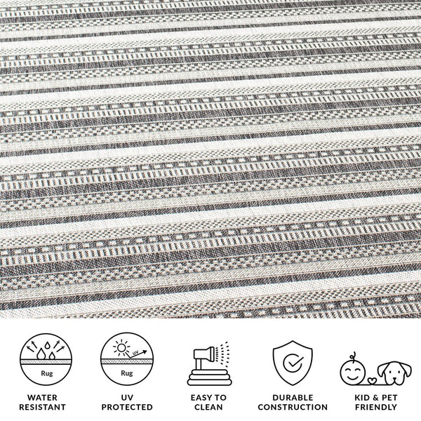 Safavieh Courtyard Contemporary Indoor/Outdoor Area Rug – Sleek Black And Grey Design, Durable & Stylish Comfort Black ,Grey 85.4% Polypropylene,10.4% Polyester,4.2% Latex Cy8784-37612-27