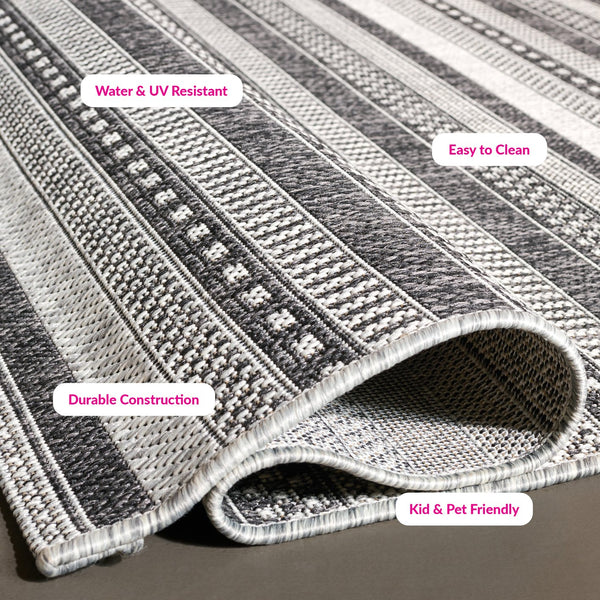 Safavieh Courtyard Contemporary Indoor/Outdoor Area Rug – Sleek Black And Grey Design, Durable & Stylish Comfort Black ,Grey 85.4% Polypropylene,10.4% Polyester,4.2% Latex Cy8784-37612-27