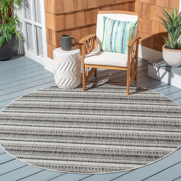 Safavieh Courtyard Contemporary Indoor/Outdoor Area Rug – Sleek Black And Grey Design, Durable & Stylish Comfort Black ,Grey 85.4% Polypropylene,10.4% Polyester,4.2% Latex Cy8784-37612-27