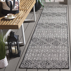 Safavieh Courtyard Contemporary Geometric Area Rug For Indoor/Outdoor Elegance - Durable & Stylish Design Black ,Grey 88% Polypropylene,12% Polyester Cy8787-37621-4r