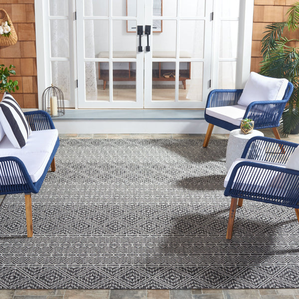 Safavieh Courtyard Contemporary Geometric Area Rug For Indoor/Outdoor Elegance - Durable & Stylish Design Black ,Grey 88% Polypropylene,12% Polyester Cy8787-37621-4r