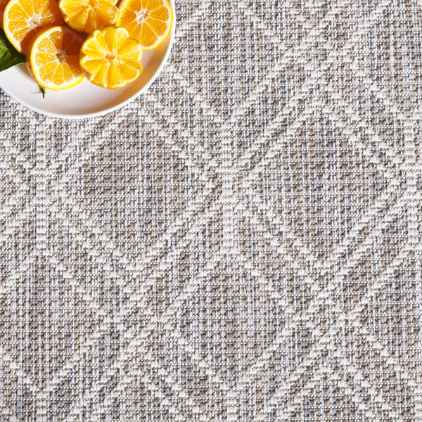 Safavieh Courtyard Geometric Indoor/Outdoor Area Rug - Elegant, Durable, Modern Design For Any Space Ivory ,Beige Grey 88% Polypropylene,12% Polyester Cy8822-59121-810