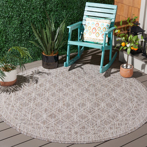 Safavieh Courtyard Geometric Indoor/Outdoor Area Rug - Elegant, Durable, Modern Design For Any Space Ivory ,Beige Grey 88% Polypropylene,12% Polyester Cy8822-59121-810
