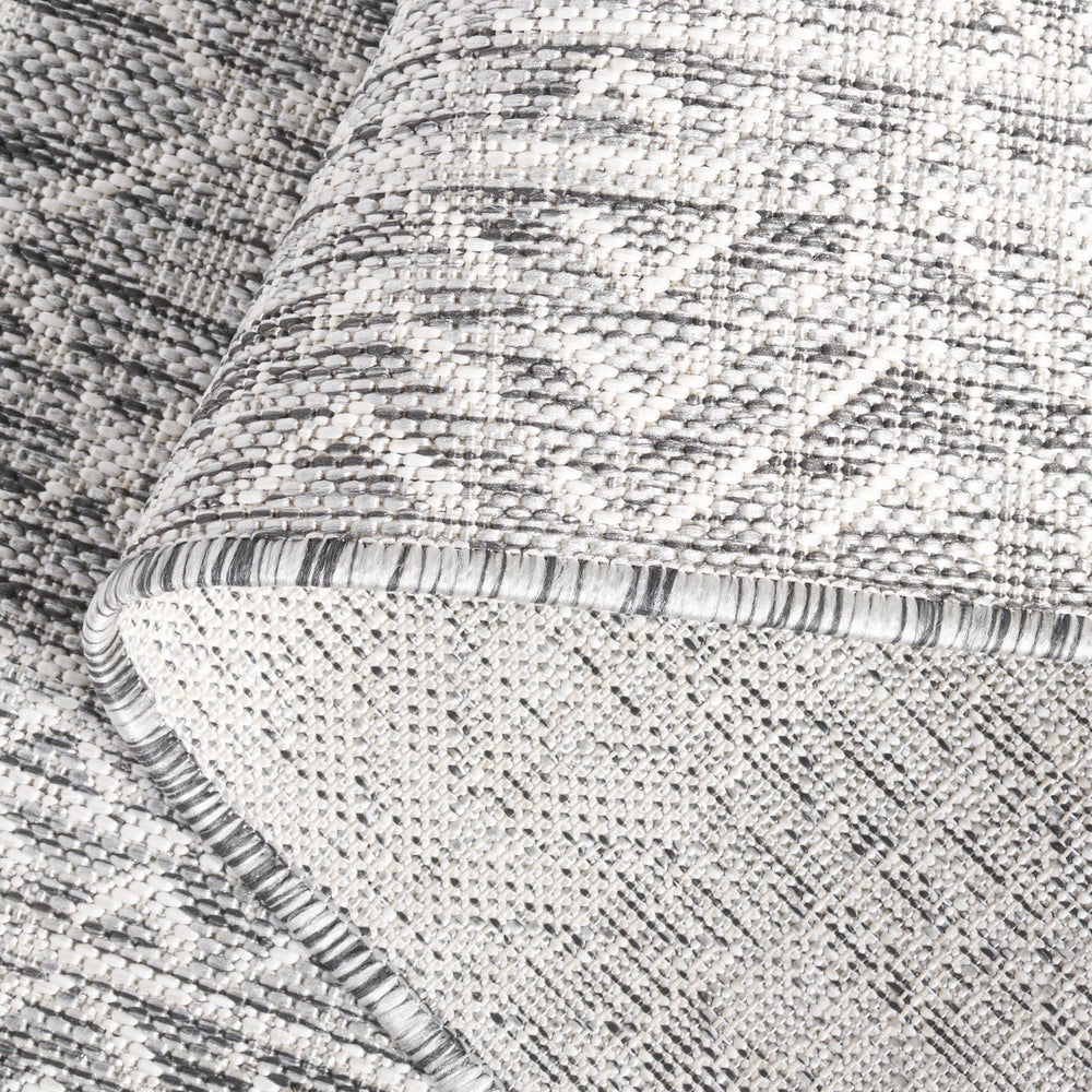 Safavieh Courtyard Stylish Geometric Area Rug – Durable, Soft, Oeko-tex Certified For Indoor & Outdoor Spaces Light Grey ,Dark Grey 88% Polypropylene,12% Polyester Cy8943-59021-810