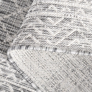 Safavieh Courtyard Stylish Geometric Area Rug – Durable, Soft, Oeko-tex Certified For Indoor & Outdoor Spaces Light Grey ,Dark Grey 88% Polypropylene,12% Polyester Cy8943-59021-810