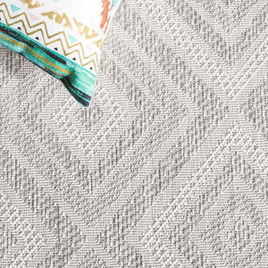 Safavieh Courtyard Exquisite Geometric Area Rug - Durable Power Loomed Design For Indoor & Outdoor Spaces Ivory ,Light Grey 88% Polypropylene,12% Polyester Cy8998-55321-4