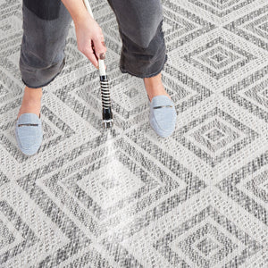 Safavieh Courtyard Exquisite Geometric Area Rug - Durable Power Loomed Design For Indoor & Outdoor Spaces Ivory ,Light Grey 88% Polypropylene,12% Polyester Cy8998-55321-4