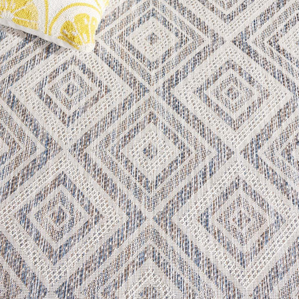 Safavieh Courtyard Exquisite Geometric Area Rug - Durable Power Loomed Design For Indoor & Outdoor Spaces Ivory ,Light Grey 88% Polypropylene,12% Polyester Cy8998-55321-4