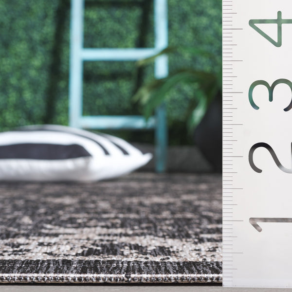 Safavieh Resort Power-loomed Area Rug With Timeless Flora Motifs For Luxurious Living Spaces And Style Black ,Beige 85.4% Polypropylene,10.4% Polyester,4.2% Latex Cys2361-36621-5