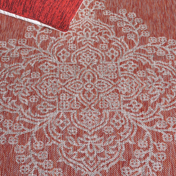 Safavieh Resort Power-loomed Area Rug With Timeless Flora Motifs For Luxurious Living Spaces And Style Red ,Beige 85.4% Polypropylene,10.4% Polyester,4.2% Latex Cys2362-36521-5