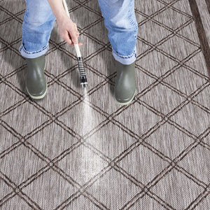 Safavieh Courtyard Exquisite Area Rug - Elegant Medium Rectangle For Indoor & Outdoor Spaces, Oeko-tex Certified Beige ,Brown 85.4% Polypropylene,10.4% Polyester,4.2% Latex Cys8003-363-5176