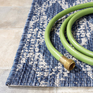 Safavieh Cys8137-25821 Elegant Navy And Ivory Ikat Area Rug - Durable, Soft, Oeko-tex Certified For Your Home Navy ,Ivory 85.4% Pp,10.4% Polyester,4.2% Latex Cys8137-36812-517