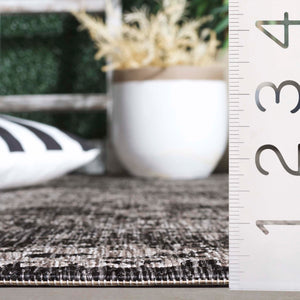 Safavieh Cys8137-25821 Elegant Navy And Ivory Ikat Area Rug - Durable, Soft, Oeko-tex Certified For Your Home Grey ,Black 85.4% Pp,10.4% Polyester,4.2% Latex Cys8960-37612-810