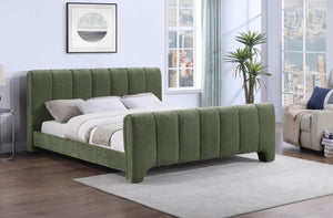 Meridian Furniture Camila Queen Platform Bed Channel Tufted Chenille Upholstered Frame Modern Bedroom Anchor Green CamilaGreen-Q