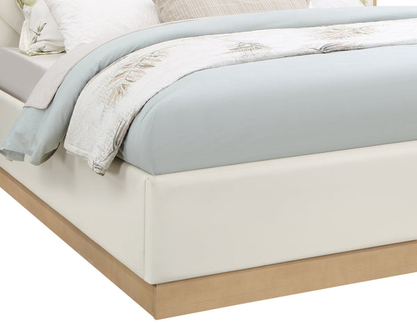 Casa Cream Vegan Leather King Bed CasaCream-K Meridian Furniture