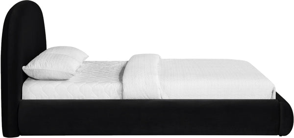 Meridian Furniture Celine Sculptural Curved Queen Bed Fully Upholstered Velvet Frame for Glam Bedrooms Black CelineBlack-Q