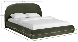 Meridian Furniture Celine Sculptural Curved Velvet King Bed Fully Upholstered Frame for Glam Bedroom Decor Green CelineGreen-K