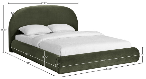 Meridian Furniture Celine Sculptural Curved Velvet King Bed Fully Upholstered Frame for Glam Bedroom Decor Green CelineGreen-K