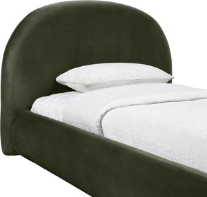 Meridian Furniture Celine Sculptural Velvet Twin Bed Curved Upholstered Headboard for Modern Glam Bedrooms Green CelineGreen-T