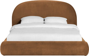 Meridian Furniture Celine Sculptural Curved Queen Bed Fully Upholstered Velvet Frame for Glam Bedrooms Saddle CelineSaddle-Q