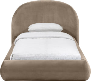 Meridian Furniture Celine Sculptural Velvet Twin Bed Curved Upholstered Headboard for Modern Glam Bedrooms Taupe CelineTaupe-T