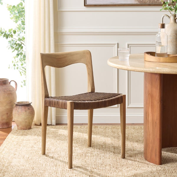 Safavieh Sezja Wicker Dining Chair with Victorian Scrollwork and Warm Honey Toned Woven Seat Natural / Honey DCH1204B