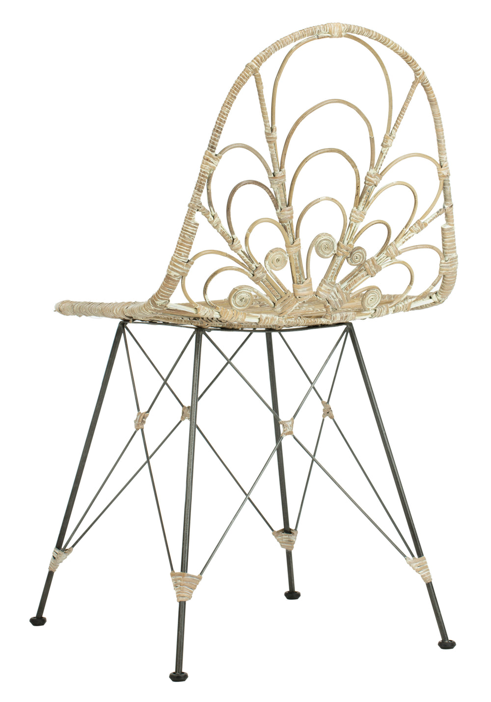 Safavieh Madeline Rattan Dining Chair - Elegant Grey White Wash Finish With Chic Black Accents For Dining Grey White Wash ,Black Rattan,Metal Dch6500a