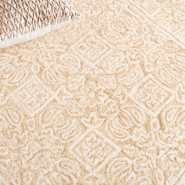 Safavieh Dip Hand-tufted Area Rug With Floral Motifs - Luxurious Wool Blend For Modern Home Elegance Light Beige ,Ivory 80% Wool,20% Cotton Ddy151a-7r