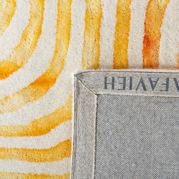 Safavieh Dip Dye 822 Hand Tufted  Rug Ivory / Terracotta DDY822A-5