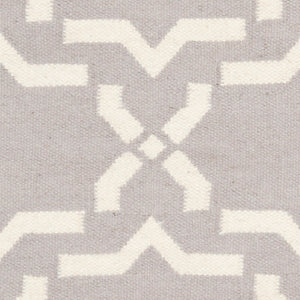 Safavieh Dhurries 545 Hand Woven Flat Weave  Rug Grey / Ivory DHU545G-3