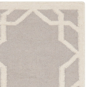 Safavieh Dhurries 548 Hand Woven Flat Weave  Rug Grey / Ivory DHU548G-3
