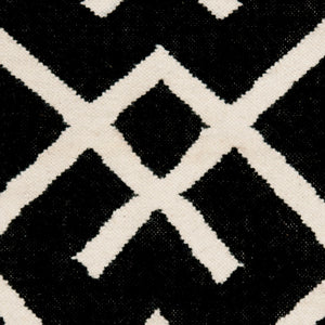 Safavieh Dhurries 552 Hand Woven Flat Weave  Rug Black / Ivory DHU552L-3