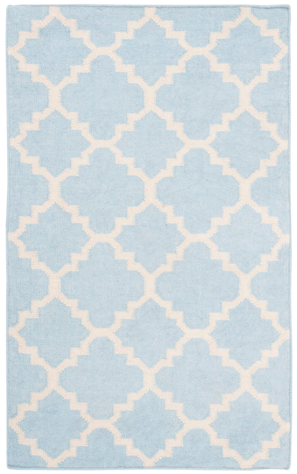 Safavieh Dhurries 554 Hand Woven Flat Weave  Rug Light Blue / Ivory DHU554B-24