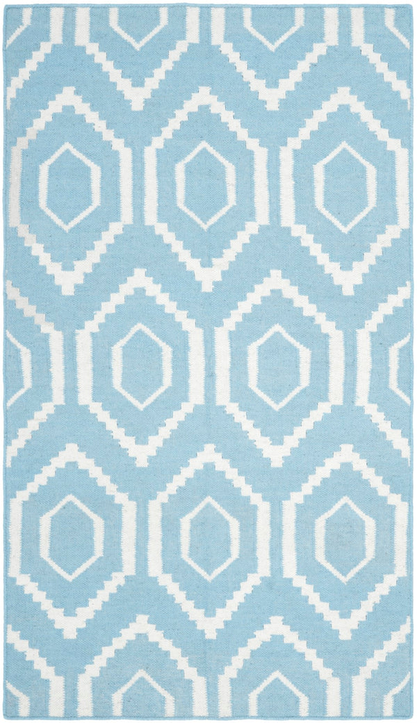 Safavieh Dhurries 556 Hand Woven Flat Weave  Rug Blue / Ivory DHU556B-3