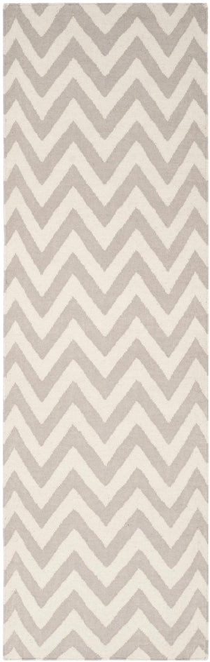 Safavieh Dhurries 557 Hand Woven Flat Weave  Rug Grey / Ivory DHU557C-28