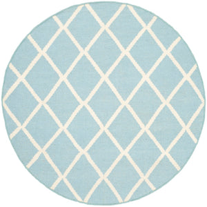 Safavieh Dhurries 565 Hand Woven Flat Weave  Rug Light Blue / Ivory DHU565B-4R
