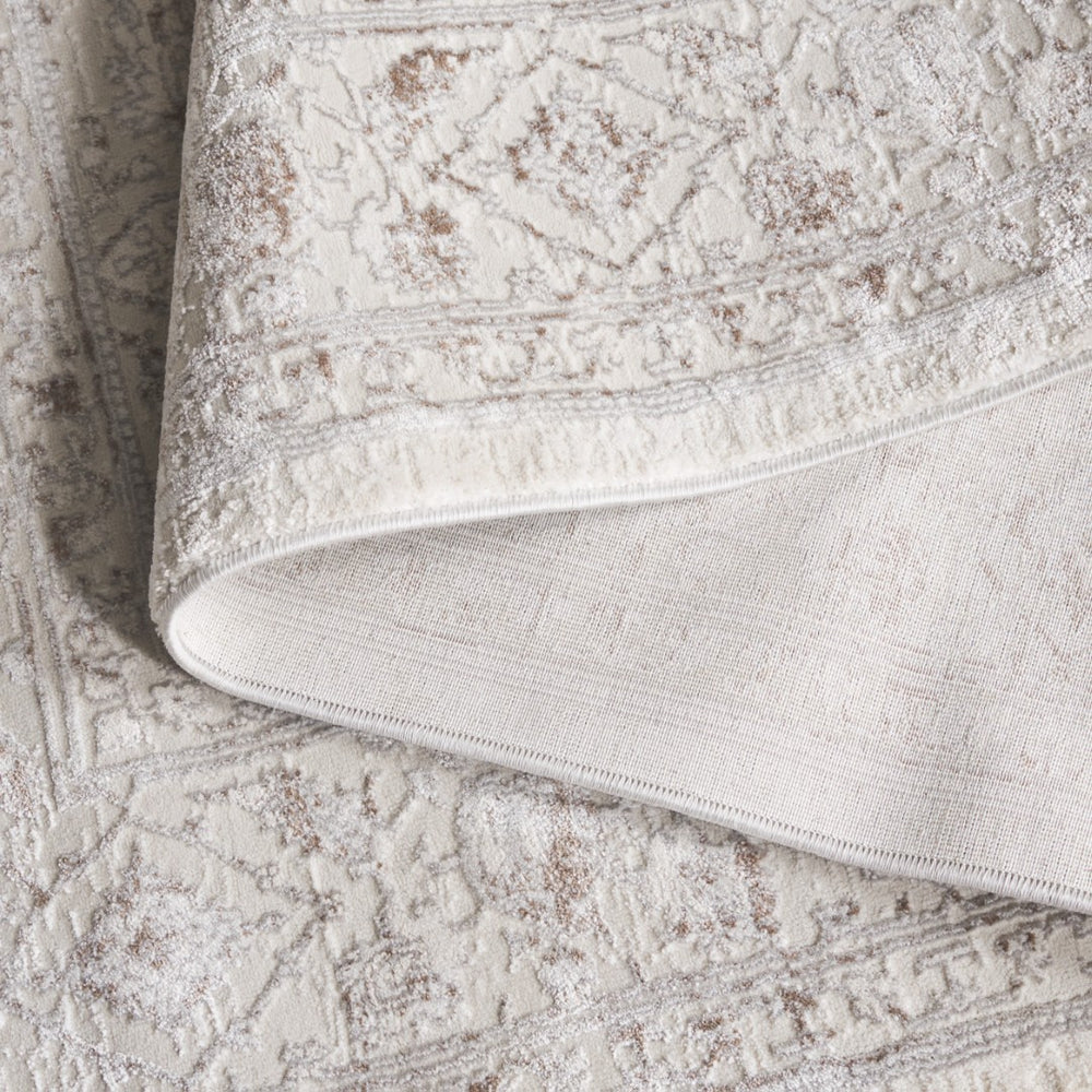 Safavieh Diamond Traditional Turkish Area Rug – Luxurious Polyester Elegance With Timeless Floral Patterns Ivory ,Grey Polyester Dia152a-8