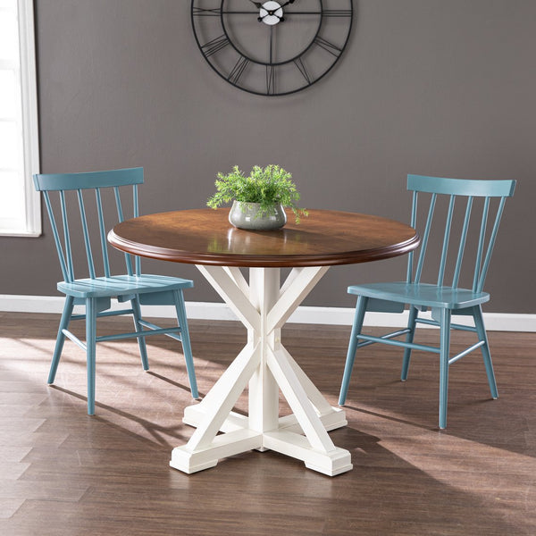 Safavieh Barrisdale Rubberwood Farmhouse Dining Table With Two Tone Antiqued Finish Seats Four DN0897