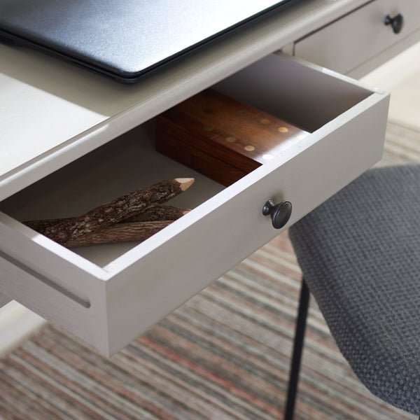 Safavieh O' Mara Elegant 2-Drawer Desk With Classic Design, Soft Taupe Finish, And Versatile Storage Solutions DSK5711C