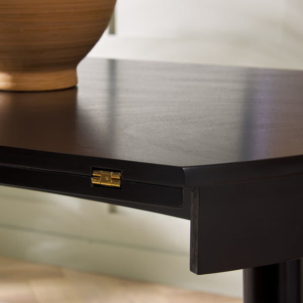 Safavieh Malakai Folding Round Dining Table - Stylish, Compact Design For Modern Interiors And Versatile Use Black Wood And Metal Dtb1407b