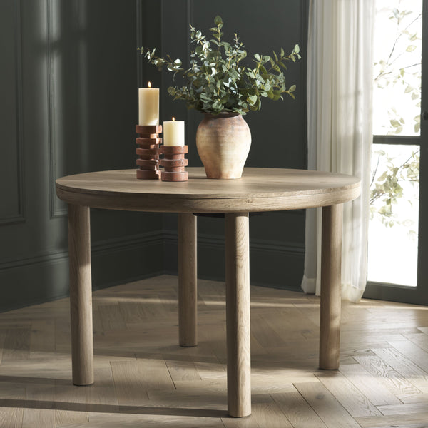 Safavieh Detroitee Elegant Round Dining Table – Timeless Wooden Centerpiece For Gatherings And Décor  Wood Dtb6400a