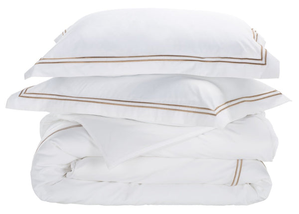 Safavieh Hotel Collection Percale Cotton Duvet Set with Embroidered Accent for King Beds Golden Taupe Full/Queen DVT1001A-Q