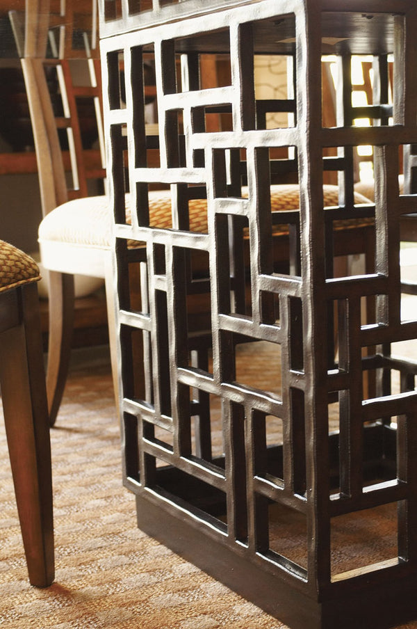 Lexington Tommy Bahama Home South Sea Dining Table - Embrace Island Living With Elegant Rattan And Stunning Glass Top Design Bali  536-875-60c