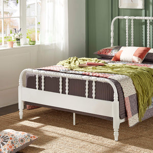 Weimer Iron Spindle Bed Powder Coated Metal Frame for Classic Bedroom Decor