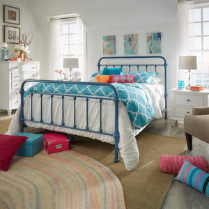 Laroche Iron Spindle Bed Timeless Curved Frame for Modern Bedrooms