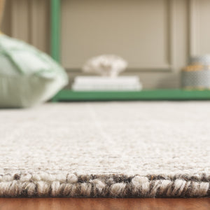 Safavieh Ebony Luxurious Modern Elegance Runner Rug In Soft Ivory And Beige For Timeless Home Décor Natural ,Grey 85% Wool,15% Cotton Ebn139f-6r