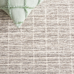 Safavieh Ebony Luxurious Modern Elegance Runner Rug In Soft Ivory And Beige For Timeless Home Décor Natural ,Grey 85% Wool,15% Cotton Ebn139f-6r