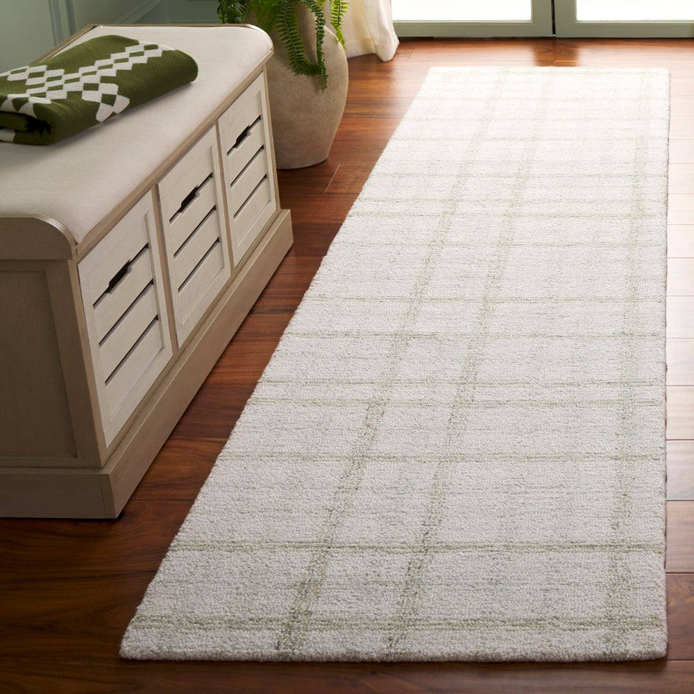 Safavieh Ebony Hand-tufted Area Rug - Luxurious Wool & Cotton Blend For Stylish Comfort In Any Space Sage ,Ivory 85% Wool,15% Cotton Ebn141w-3