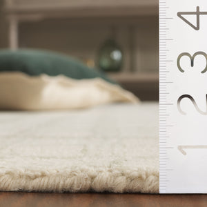 Safavieh Ebony Modern Hand-tufted Area Rug - Plush Wool Blend, Elegant Grid Design For Timeless Home Style Sage ,Ivory 85% Wool,15% Cotton Ebn141w-8